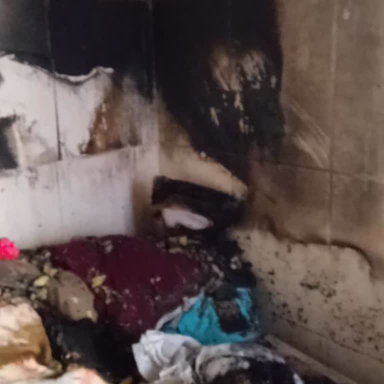 Manisa Büyükşehir Belediyesi'nin Yangın Sonrası Ev Tamiri Ve Destek İhmaline Karşı Acil Talep