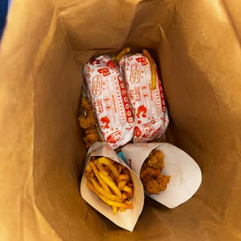 Trendyol Ve Uber Eats Üzerinden Popeyes Kova Menüsü Eksik Ve Fiyat Tutarsızlığı İade Talebi