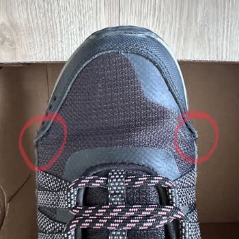 Skechers Ayakkabısının Dikiş Hatası Ve Mağazanın İlgisiz Yaklaşımı