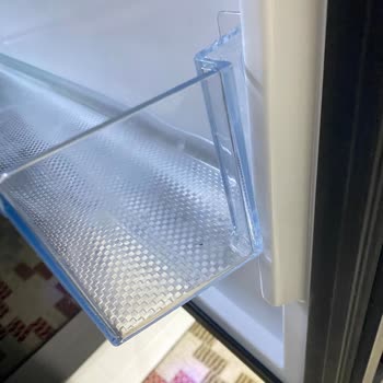 Beko Buzdolabının Alt Cam Kapak Rafı Patladı Garanti Değişimi Talep Ediliyor