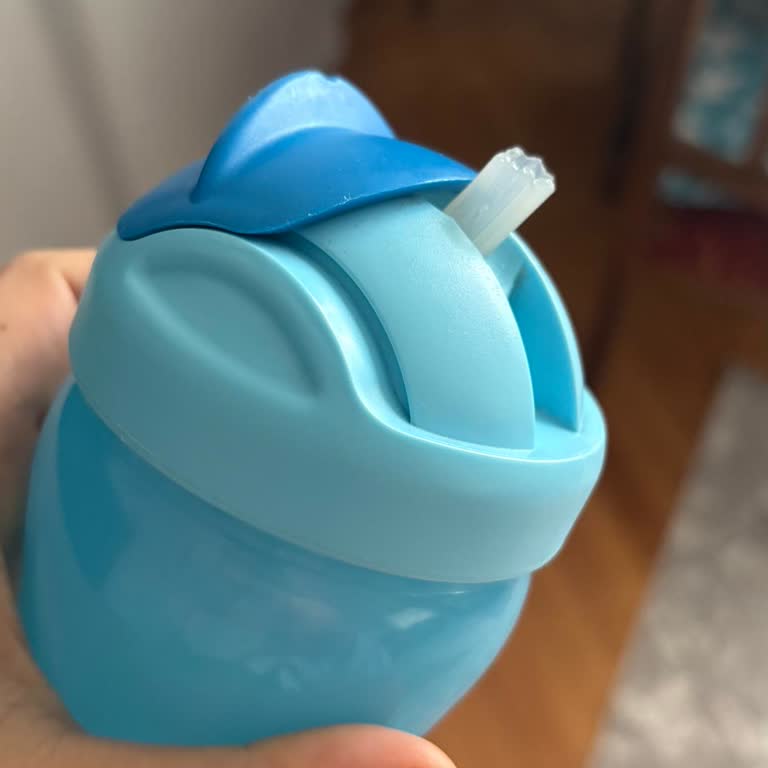 Wee Baby Straw Cup Sportif 350 Ml Modeli İçin Yedek Pipet Parçası Talebi
