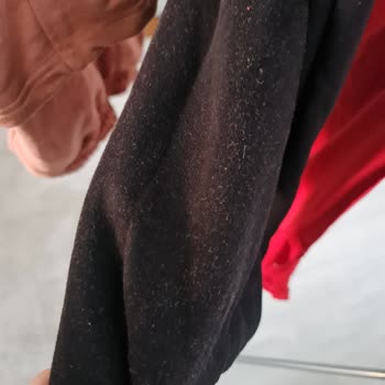 Boyner'den Alınan Eşofman Takımlarının Kalıbı Ve Tüylenme Sorunu Hayal Kırıklığı Yaratıyor