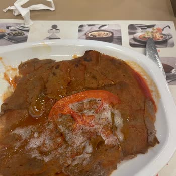 HD İskender Şubesinde Porsiyon Azaldı, Sipariş Sırası Takip Edilmiyor Ve Masalar Temiz Değil