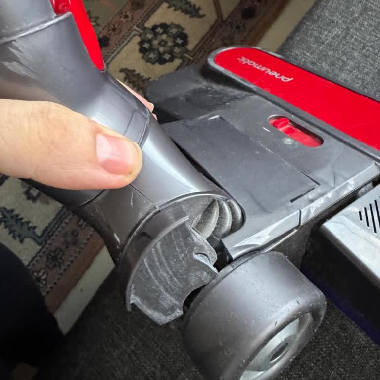 Dyson Süpürge Başlığı Kırıldı, Garanti Kapsamı Dışında Tutuldu