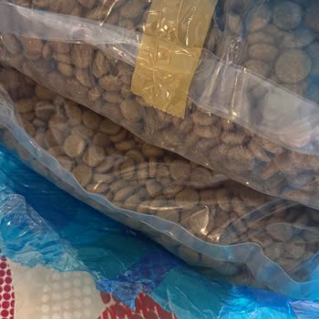 Yanıltıcı Paketleme Ve Orijinal Olmayan Veteriner Maması İçin Tam İade Talebi
