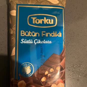 A101'de Torku Fındıklı Sütlü Çikolata Bozulmuş Ve Raf Koşulları Şüpheli