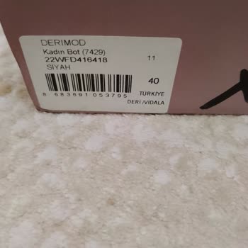 Derimod Kadın Botunun Tabanı İki Yılda Çift Tarafından Yırtıldı Ücretsiz Değişim Talebi