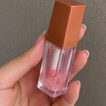 Avon Dudak Yağında Az Doluluk Ve Yanıltıcı Net Miktar Bilgisi