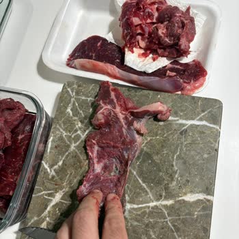 Yunus Market Eryaman Şubesinde Satın Alınan Antrikotun Sert Ve Sinirli Olması Ve İade Talebi