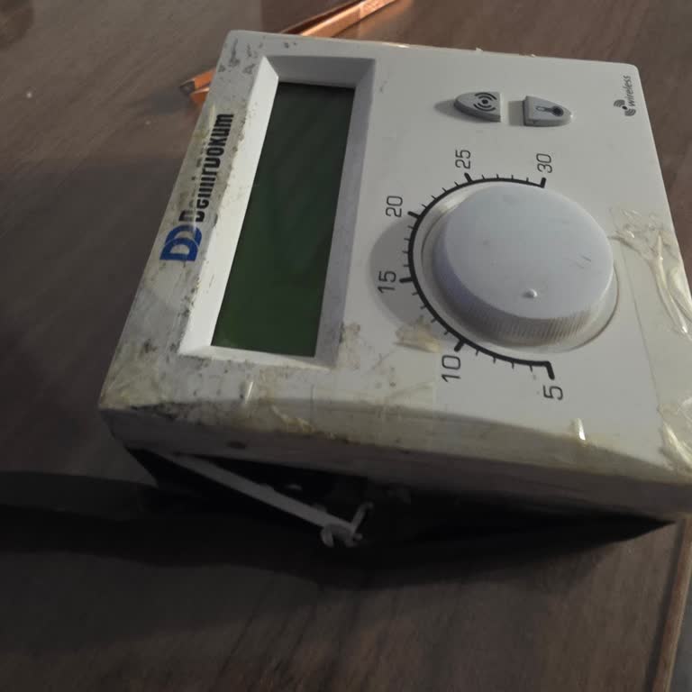 DemirDöküm RF 6001 Termostat Kapağı Yedek Parça Bulunamıyor