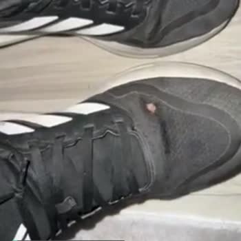 Adidas Ayakkabıya Olan Güvenim Sarsıldı