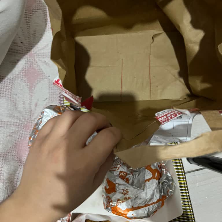 Trendyol GO’da Popeyes Siparişlerinde Ürün Eksikliği Ve Soğuk Teslimat, Yetersiz İade