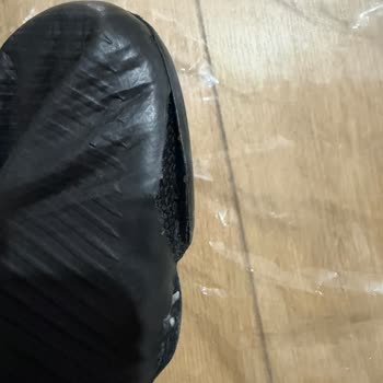 Nike Kramponunda Üretim Hatası İddiası Ve İade Talebi