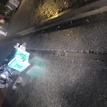 İlkadım’da Çukur Nedeniyle Motosiklet Kazası Ve Acil Yol Onarımı Talebi