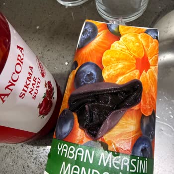 Lavi Yaban Mersini Mandalina Meyve Suyunda Yabancı Cisim Keşfi Ve Hijyen Endişesi