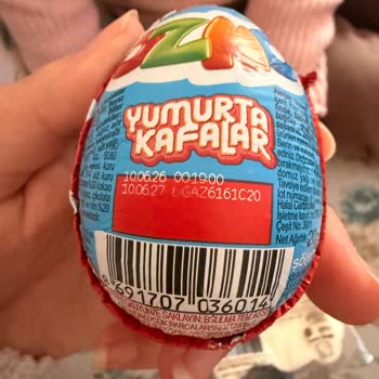 Ozmo Çikolata Yumurtasında Bayat Çikolata Ve Kalitesiz Oyuncak