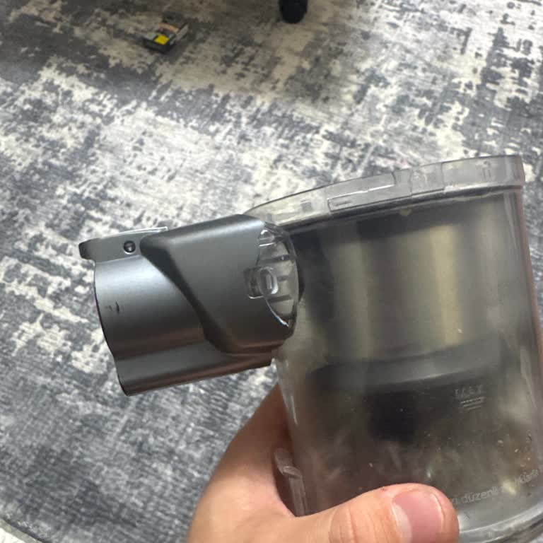 Heifer Quiclean Pro Dikey Süpürge Bağlantı Parçası Kırılması Garanti Kapsamında Değişim Talebi
