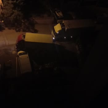Eski Çağrı Marketin Sabah 04.30’da Gürültülü Mal İndirmesi Mahalleyi Uyutamıyor