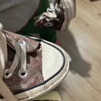 Converse Ayakkabısının Küflü İadesi Ve Kullanıcı Hatası İddiası