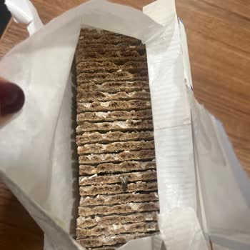 Migros Wasa Fibre Ürününde Sinek Tespiti ve Hijyen Şikayeti