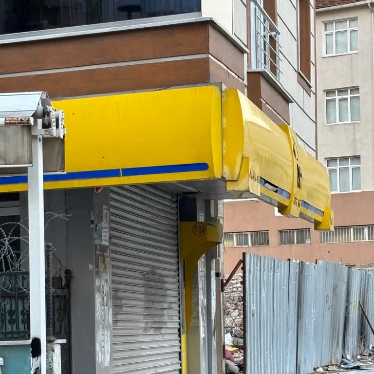 Kanarya PTT Merkezi Açılış Saatine Uymadığı İçin İş Planı Aksadı