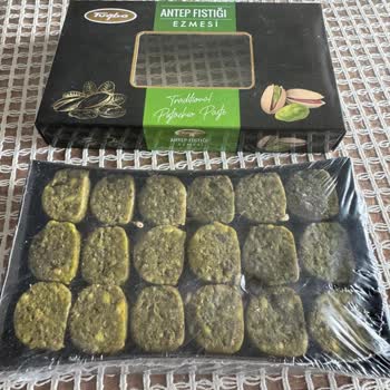 Kurtlu Antep Fıstık Ezmesi Ürününün Hijyen Sorunu Ve Sağlık Tehlikesi
