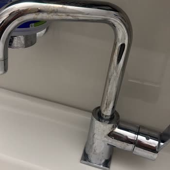 Vitra Lavabo Musluğunun Krom Kaplaması 6 Ayda Dökülüp Yetkili Servis Değişim Reddetti