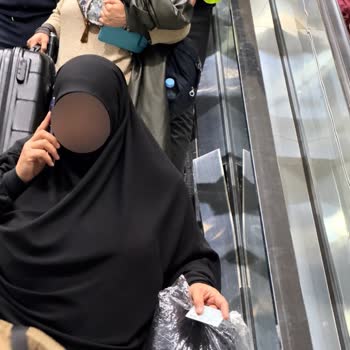 Sabiha Gökçen Havalimanı Yürüyen Merdivende Demir Parça Kopması Ve Güvenlik İhlali