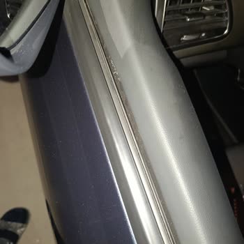 Autowax Optimum Şubesinde Falçata Kullanımı Ve Araç Hasarı İçin Tam İade Talebi