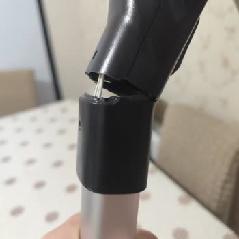 Philips SpeedPro Max Dikey Süpürge Teleskopik Boru Aparatı Kendi Kendine Kırıldı, Ücretsiz Değişim Talebi