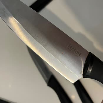 Paslanan Tefal Bıçak Seti İçin Ayıplı Ürün Şikayeti