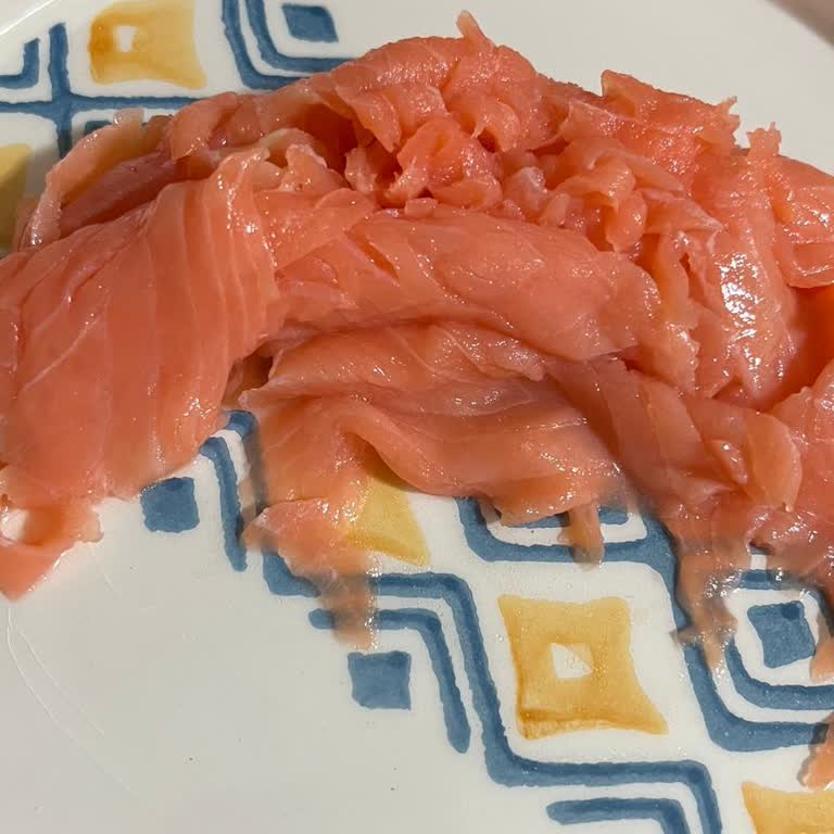 Migros’tan Alınan Somon Carpaccio Bozulmuş Ve Sağlık Açısından Endişe Verici