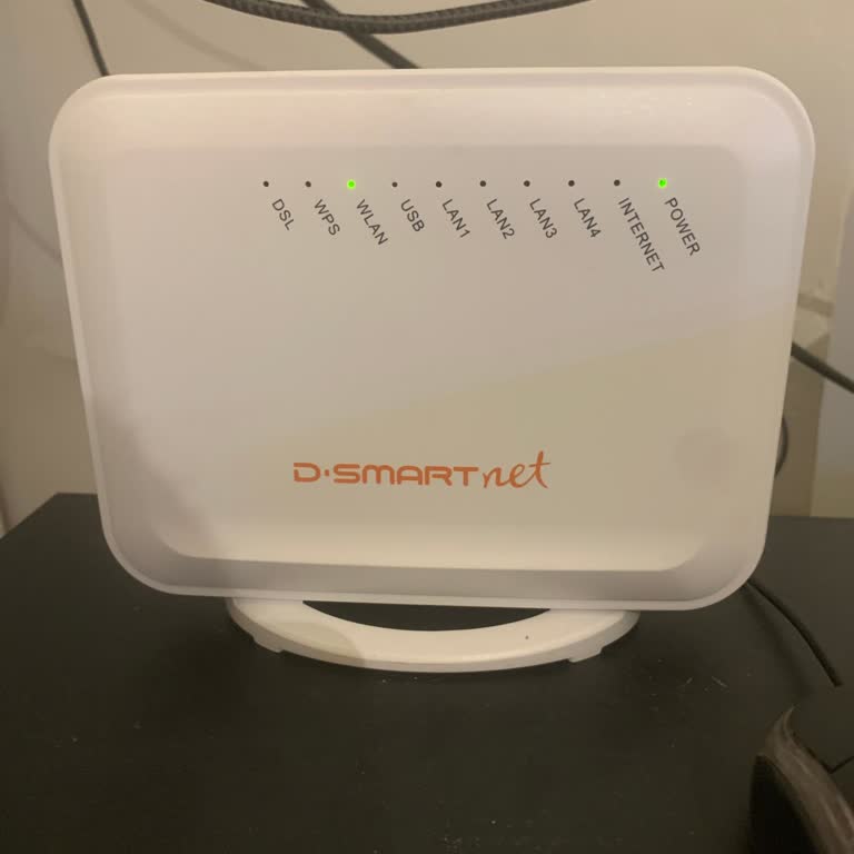 Sürekli İnternet Kesintisi Ve Haksız Modem Ücreti Talebi