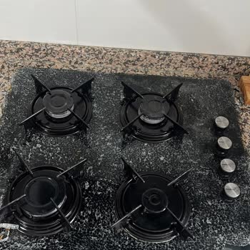 Kumtel Ankastre Ocağının Cam Tablası Kendi Kendine Patladı, Garanti Kapsamında Ücret İsteniyor
