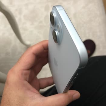 Garanti Kapsamındaki İPhone 15 Batarya Şişmesi Hakkında Haksız Kasa Hasarı Ücreti Talebi