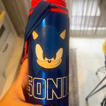 Çocuk Sağlığını Tehlikeye Atan 'Sonic' Termos Sulukta Jelatin Tabakası Soyuluyor