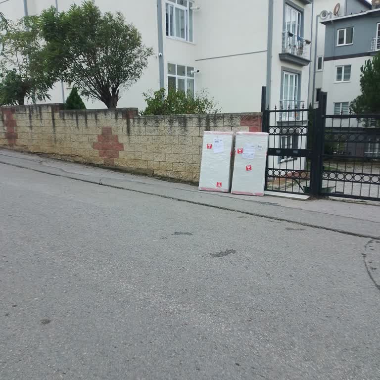 Aras Kargo Personelinin Saygısız Ve Sorumsuz Teslimatı
