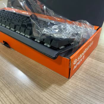 Vatan Bilgisayar'dan Üçüncü Kez Garantiye Gönderilen Apex 5 Klavye Hasarlı Ve Kullanılamaz