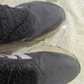 Adidas Ayakkabısındaki Erken Yıpranma Ve Boyner’in Kullanıcı Hatası Reddi