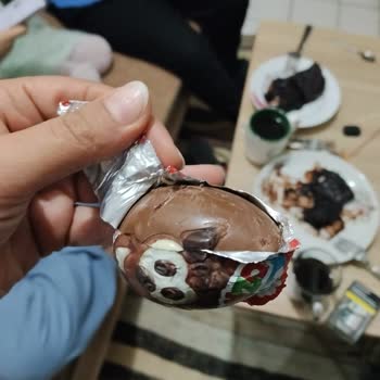 Ozmo Sürpriz Yumurtasında Çocuk İçin Üründe Kurt Tespit Edildi