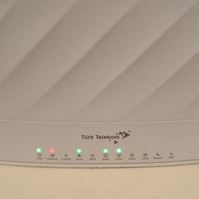 TurkNet'te Şiddetli Hava Koşullarında Sürekli İnternet Kesintisi Ve Yanıtsız Destek