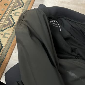 Lufian Roger Erkek Montunda Renk Solması Ve Ücret İadesi Talebi