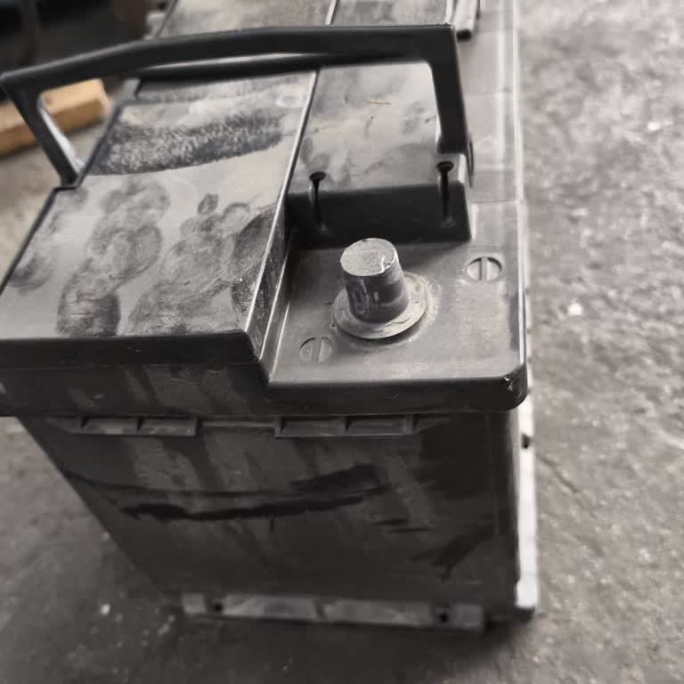 Çorlu Opel Yetkili Servisinde Acil Servis Reddedildi, Akü Şişmesi Ve Güvenlik Riski