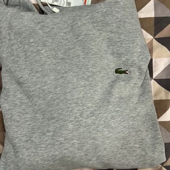 Yanlış Beden Gönderimi: Lacoste Sweatshirt Small Yerine XL Gönderildi