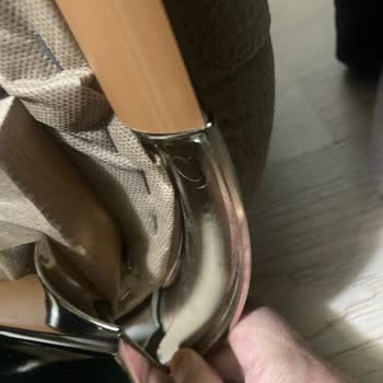 Mondi Mağazasındaki Olivia Koltuk Takımının Ayıplı Olması Ve İade Talebi
