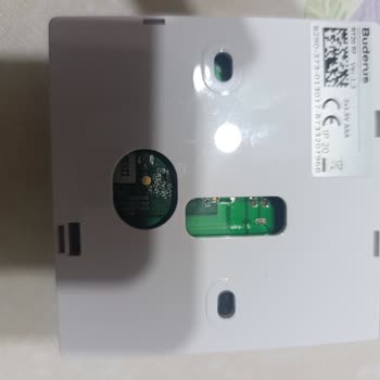 Buderus Oda Termostatı Düğmesi Kendiliğinden Kırıldı Ücretsiz Değişim Talebi