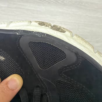 Skechers Ayakkabısında Erken Aşınma Ve Değişim İsteği