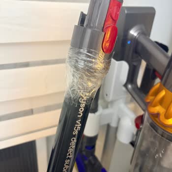 Dyson V15S Süpürge Borusundaki Sallanma Sorunu Garantide Çözülmedi