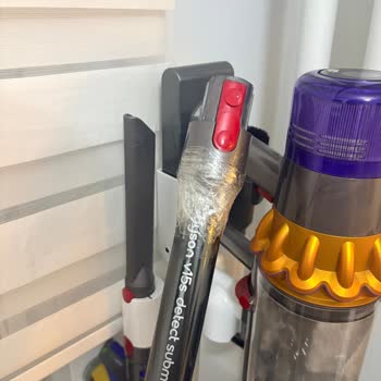 Dyson V15S Süpürge Borusundaki Sallanma Sorunu Garantide Çözülmedi