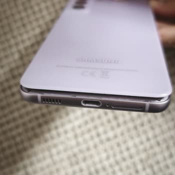 Samsung S21 FE Arka Kapak Ayrılması Ve Ağ Sorunu İçin Ek Garanti Kapsamında Çözüm Talebi